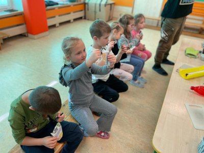 Kuřátka a Koťátka - hravá věda