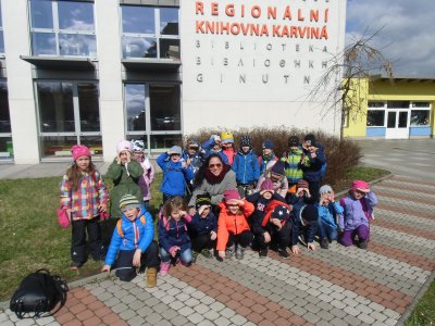 Koťátka v Regionální knihovně Karviná - Mizerov.