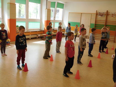 Akademie ZŠ Mendelova - sportovně-taneční vystoupení  Koťátek