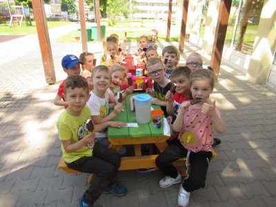 Sluníčka sportují a slaví Den dětí