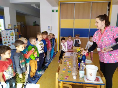 Návštěva dentální hygienistky v Mš ,, Jak se starat o svoje zoubky"